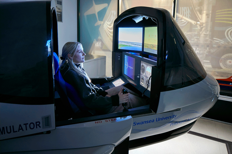 Female student Flight Simulator 