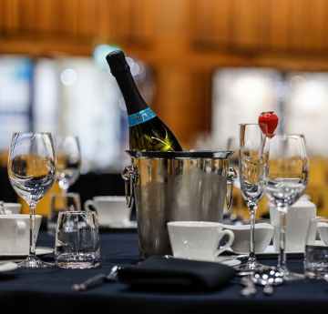 Gala dinner table set up 