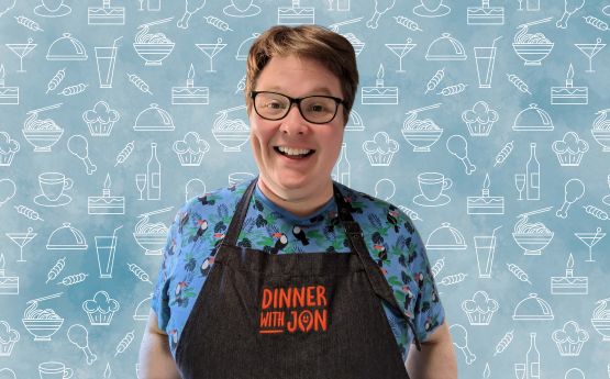 Meet the Swansea alumnus sharing his meals with millions on TikTok 