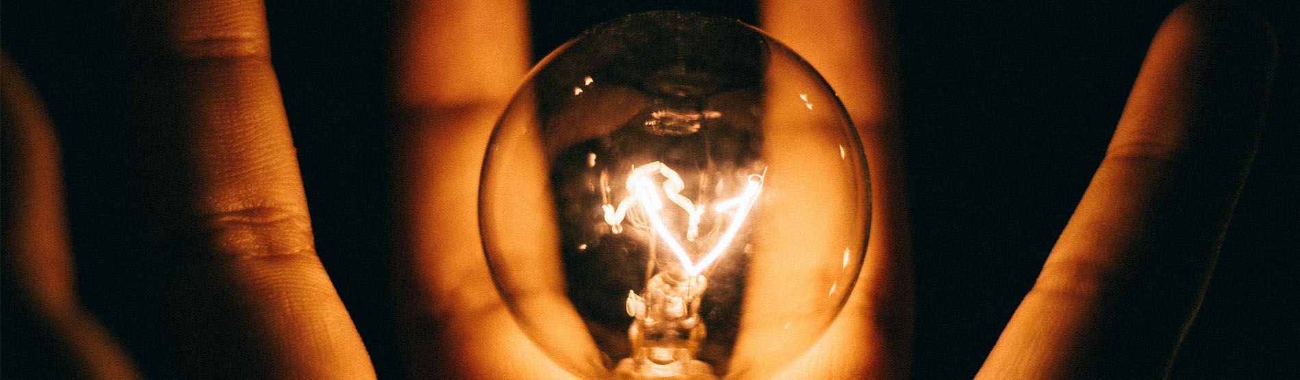 An image of a light bulb