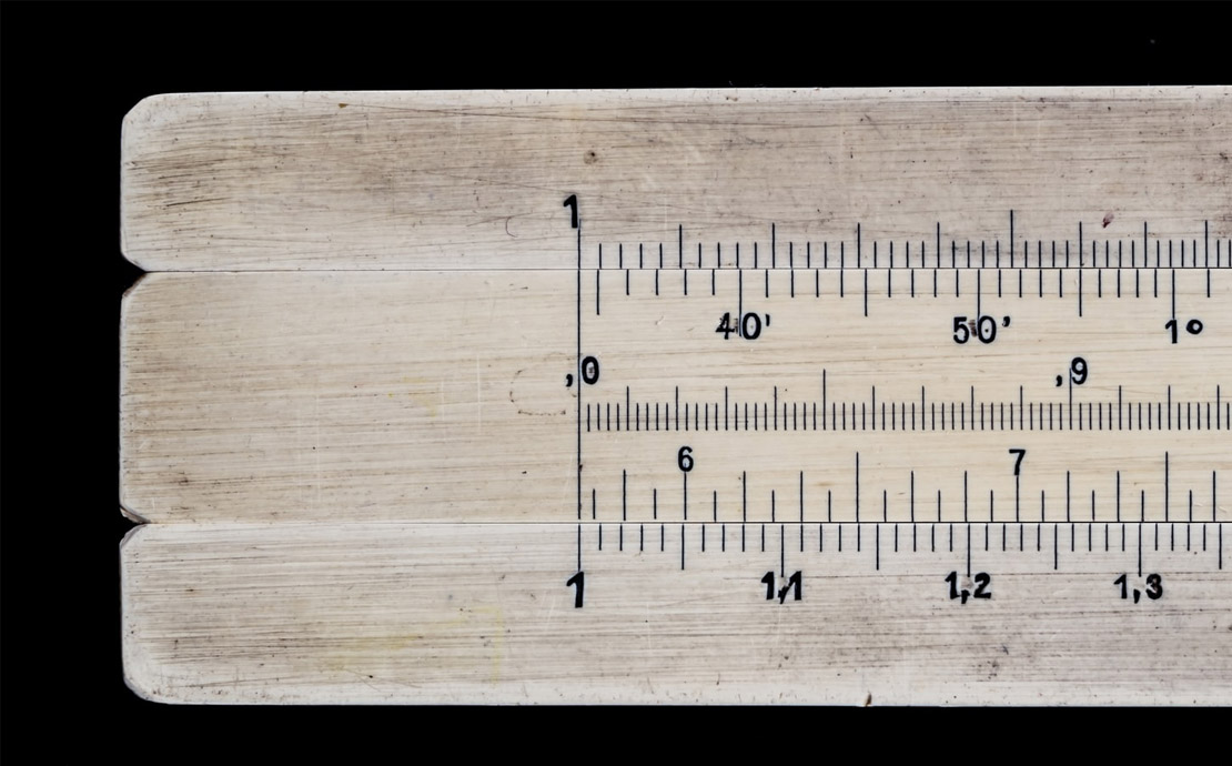 An image of a measuring ruler