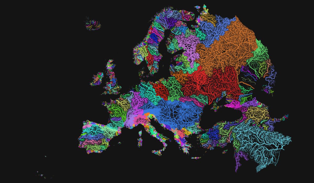 Map of Europe's rivers by basin