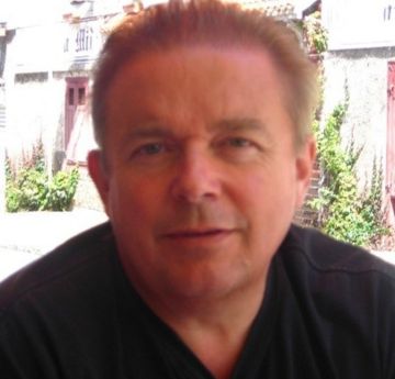 Profile picture - Simon Fox