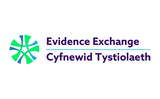 Delwedd o logo Cyfnewid Tystiolaeth