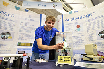 Oriel Science at the Eistedfodd