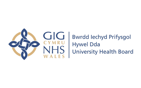 Logo Bwrdd Iechyd Prifysgol Hywel dda