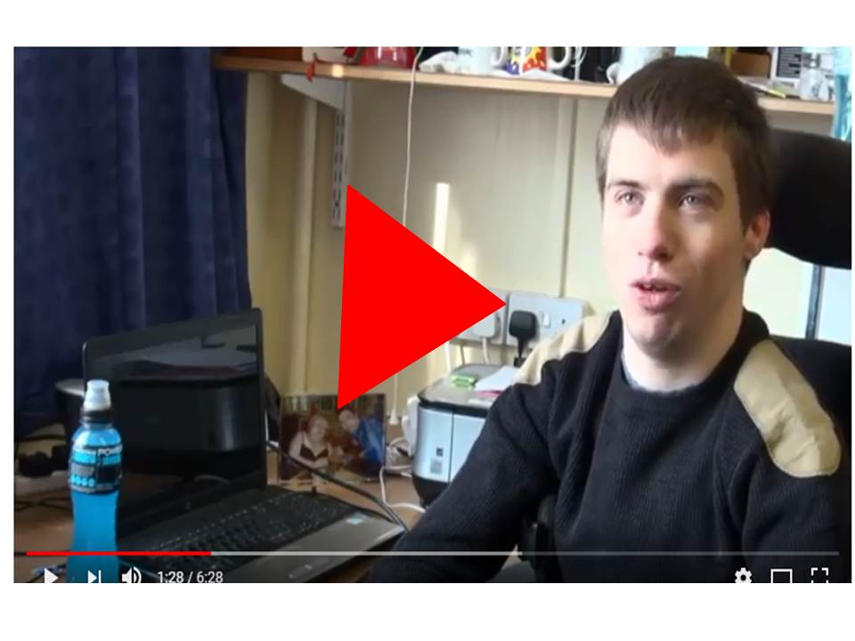 Llun myfyriwr anabl yn siarad