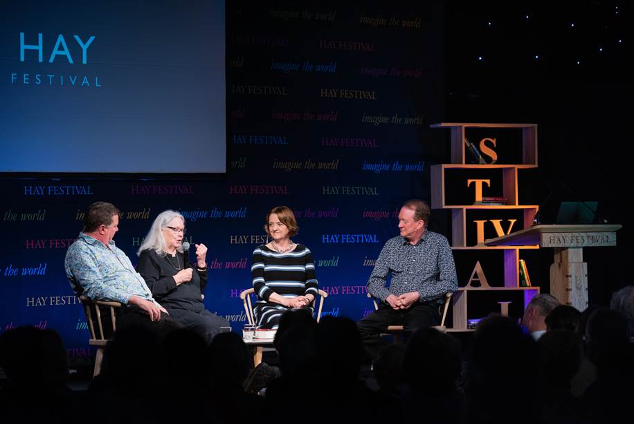 The Cambridge History of Welsh Literature (Llun)