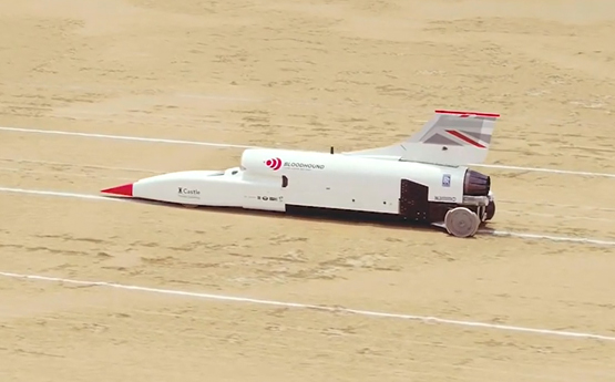 Bloodhound SSC ar y trac