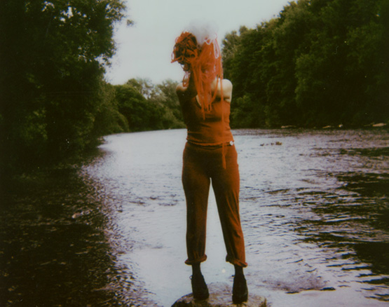 Merched yn chwarae rygbi