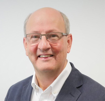 Yr Athro Hamish Laing