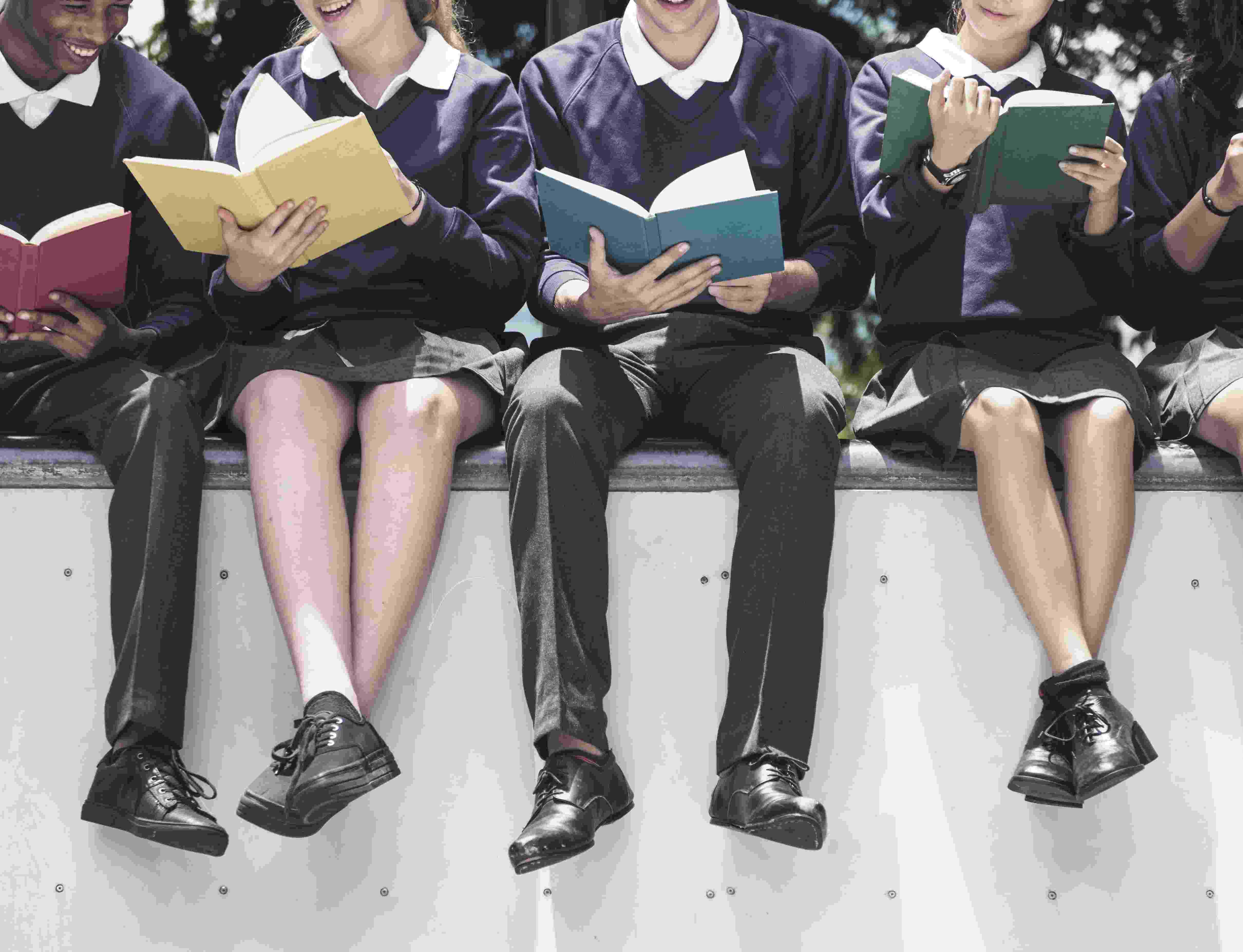 BOOK REVIEW COMPETITION 2025 header image of children reading 