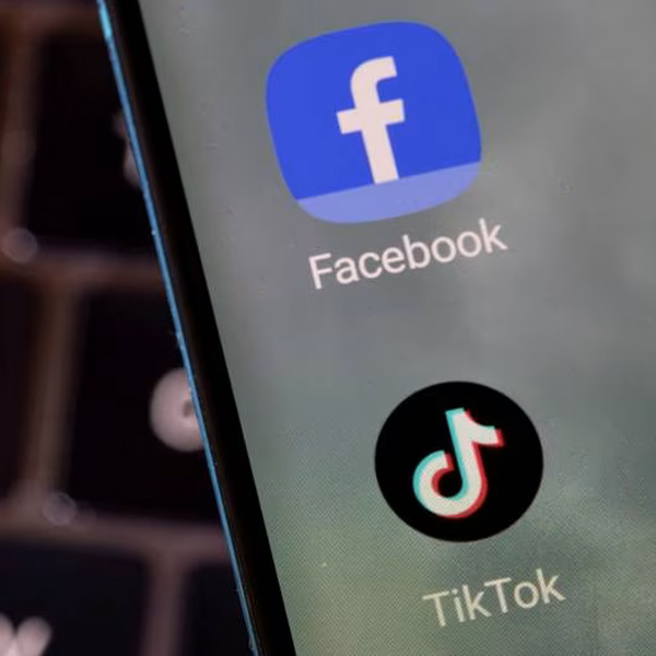 A button showing the Facebook and TikTok logos