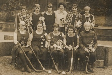 Photograph of University College Swansea ladies' hockey team, 1925