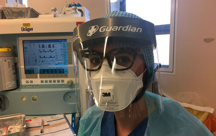 Image of person wearing FP3 mask.