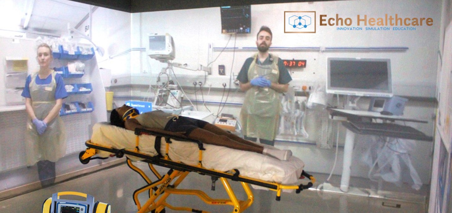 Immersive wall simulation suite with a mannekin on  a trolley