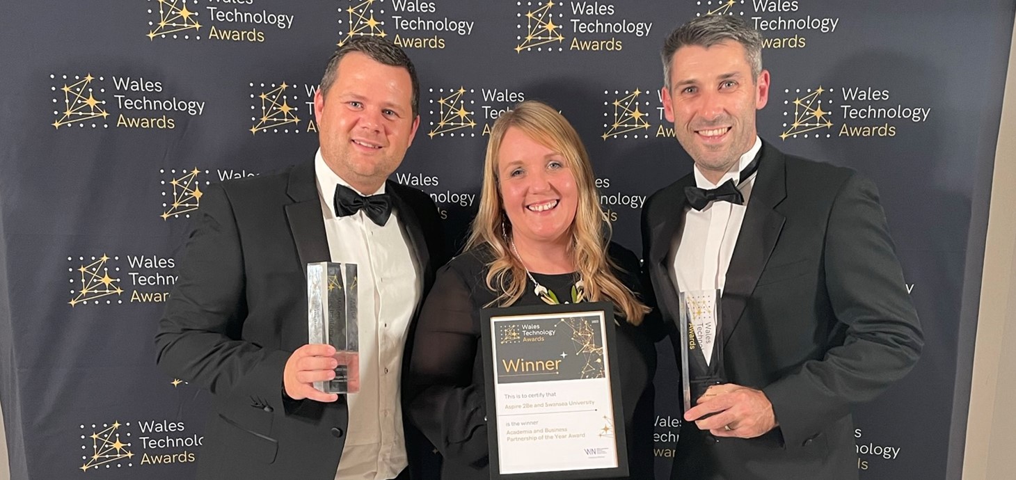 Project lead and Swansea University Employability Academy Specialist Helyn Taylor accepted the award alongside Aspire2Be’s Nick Evans and Craig Maloney.