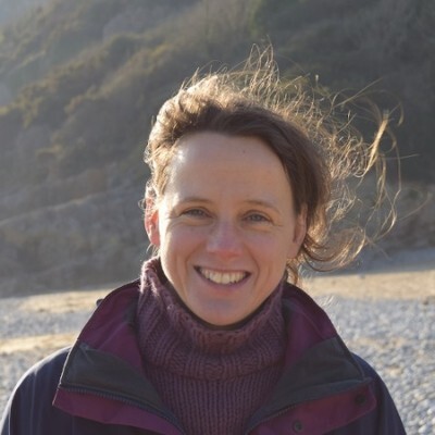 An image of Dr Sandra Dettmer linking to her profile site