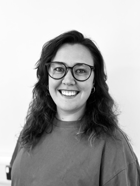 An image of Hannah Morris linking to her LinkedIn profile 