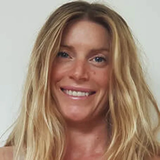 An image of JAY DOYLE linking to her profile 