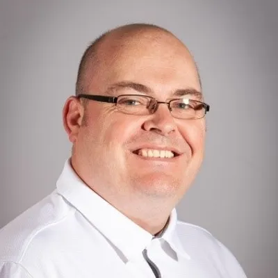 an image of PROFESSOR DARREN OATLEY-RADCLIFFE linking to his profile site