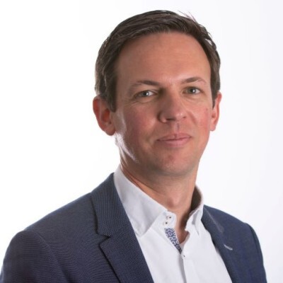 An image of Professor Gavin Bunting linking to his profile site