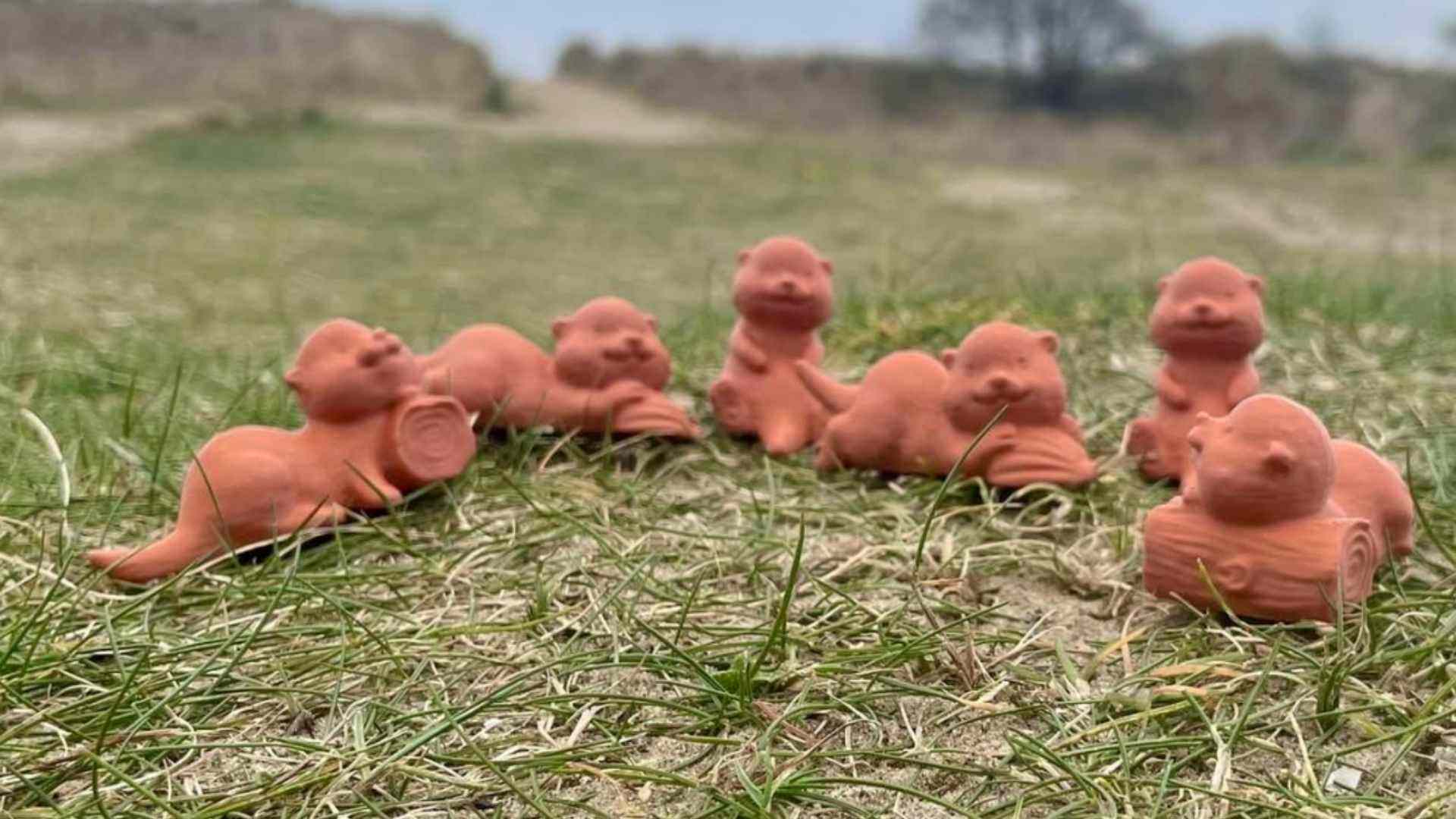 Otter toy image