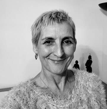 Episode 57 - All about Unessays with Dr Sarah Gamble - Swansea University