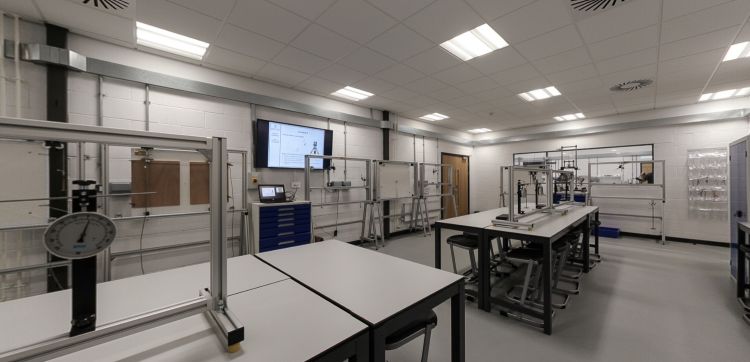 Structures Teaching Lab with engineering testing frames and workstations